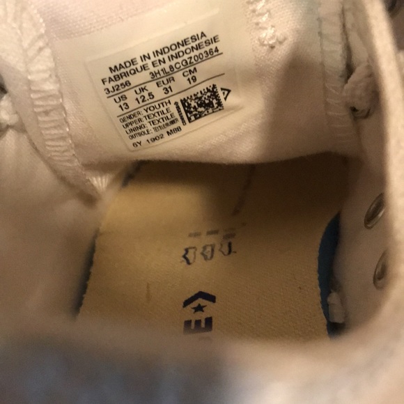 Converse - Picture 4 of 5